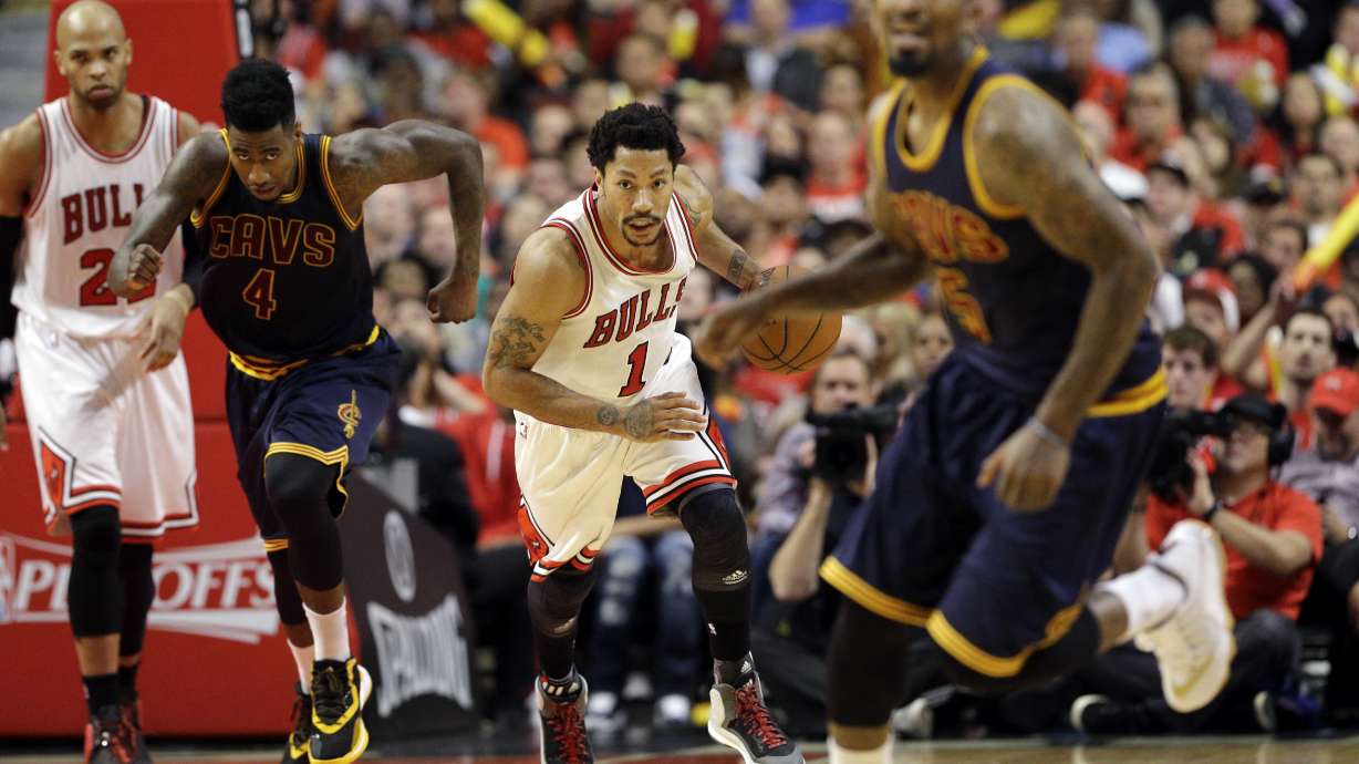 James struggles, Cavaliers still advance past Bulls 94-73