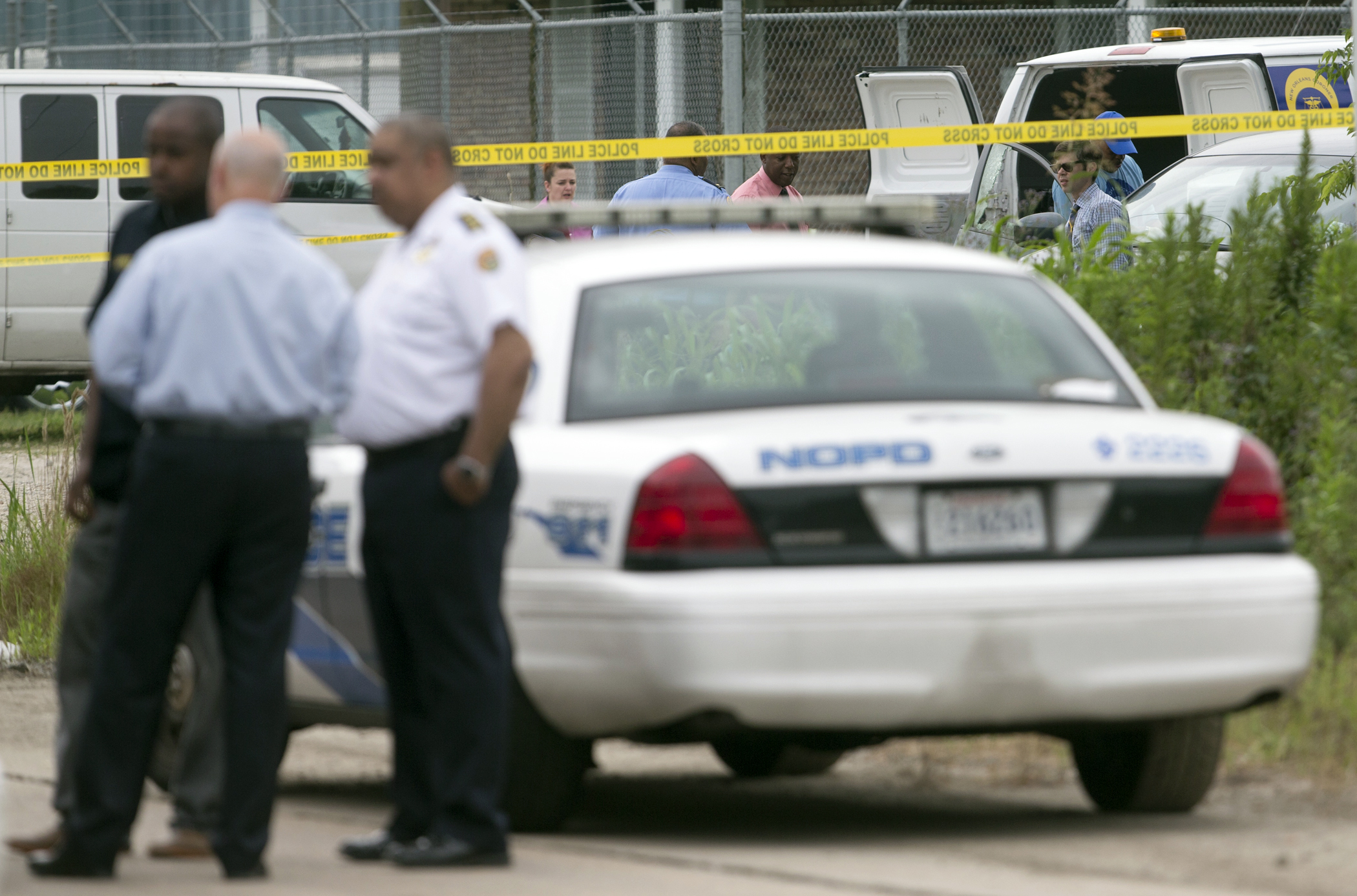 Neighbor: Woman suspected of killing kids, self struggled