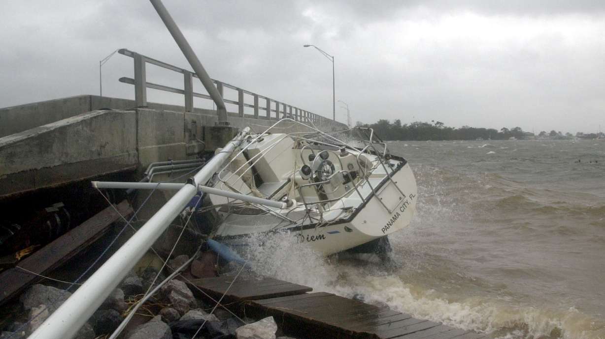 APNewsBreak: US says Gulf oil spill could last 100 years