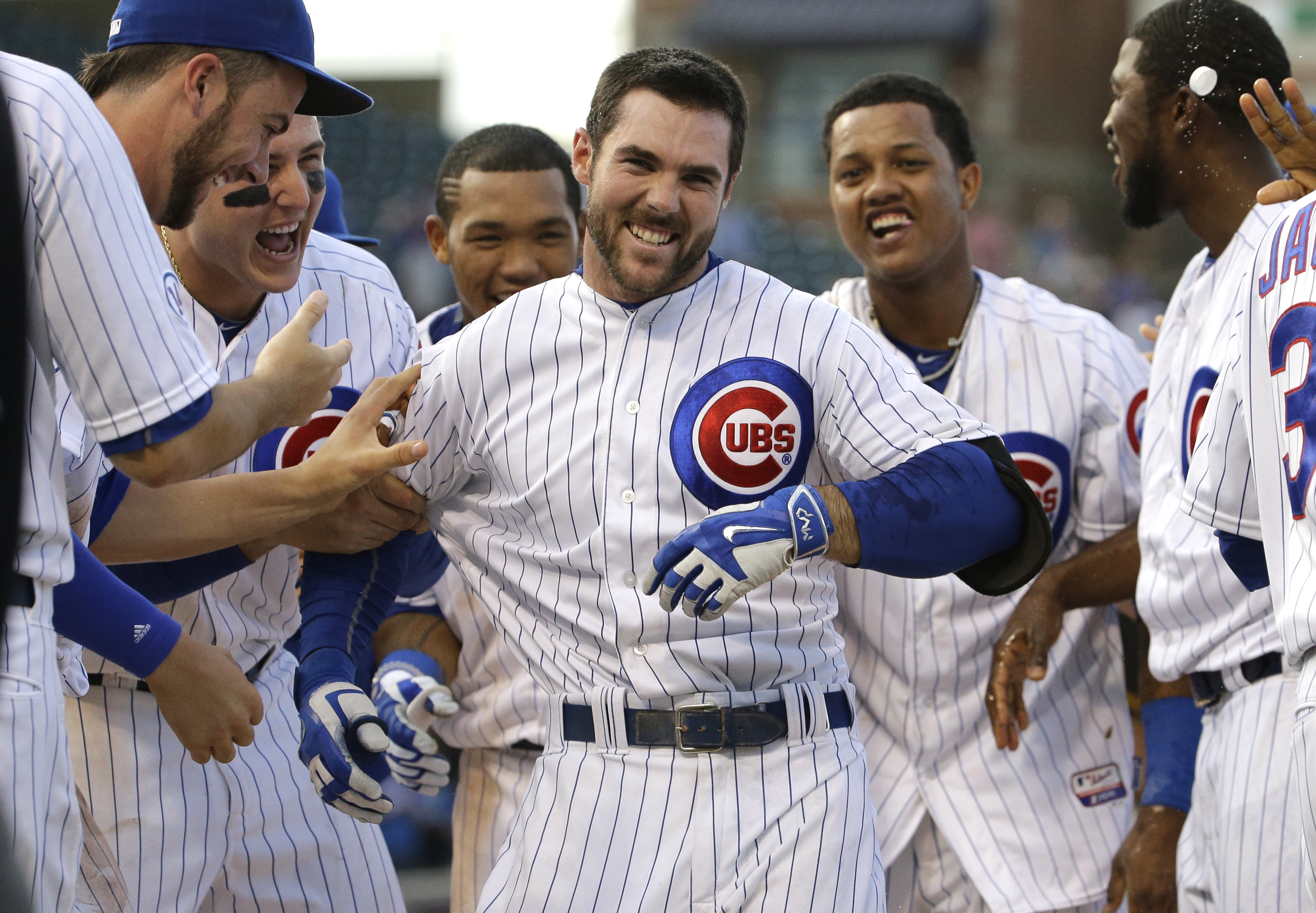 Cubs recall righty reliever Schlitter from Triple-A Iowa