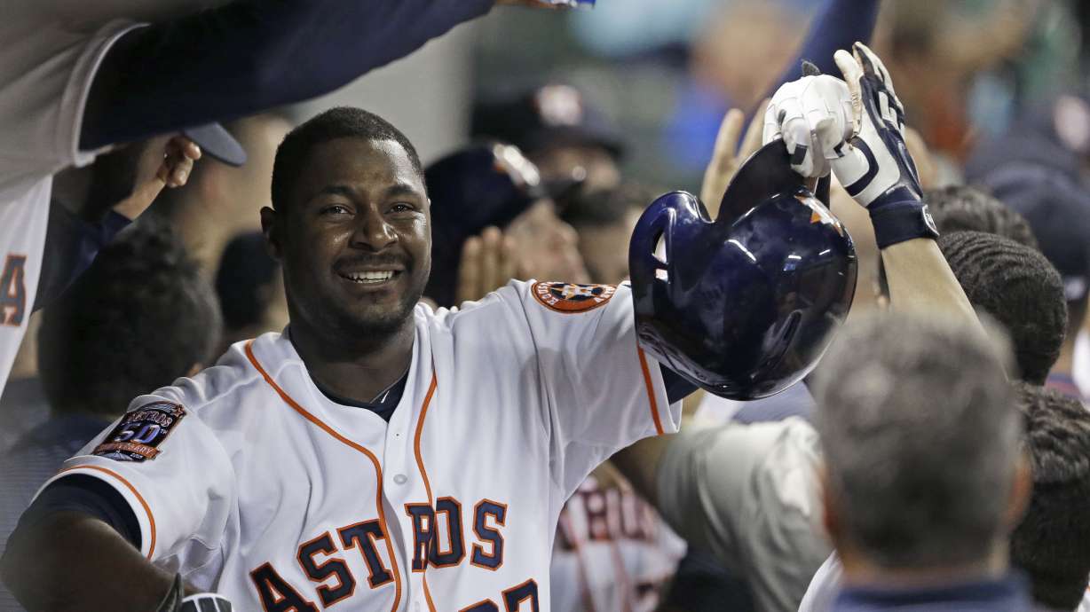 Carter, Gonzalez, Gattis HR, Astros win 4th in row, top Jays