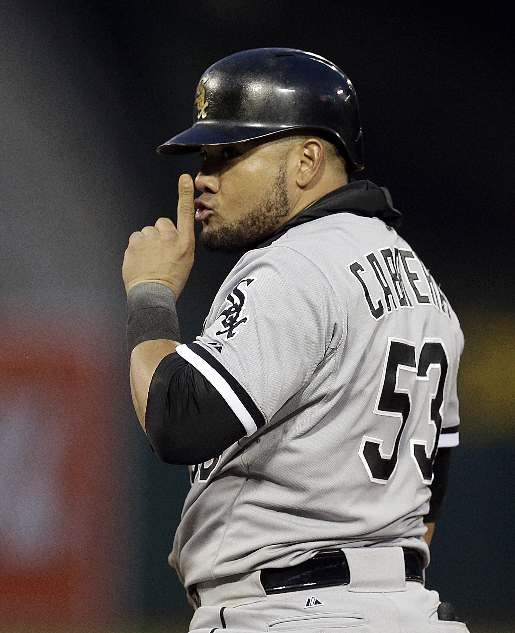 Cabrera capitalizes on another error by A's, White Sox win
