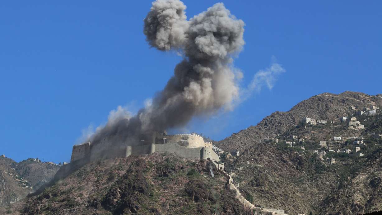 Saudi-led airstrikes in Yemen resume after truce expires
