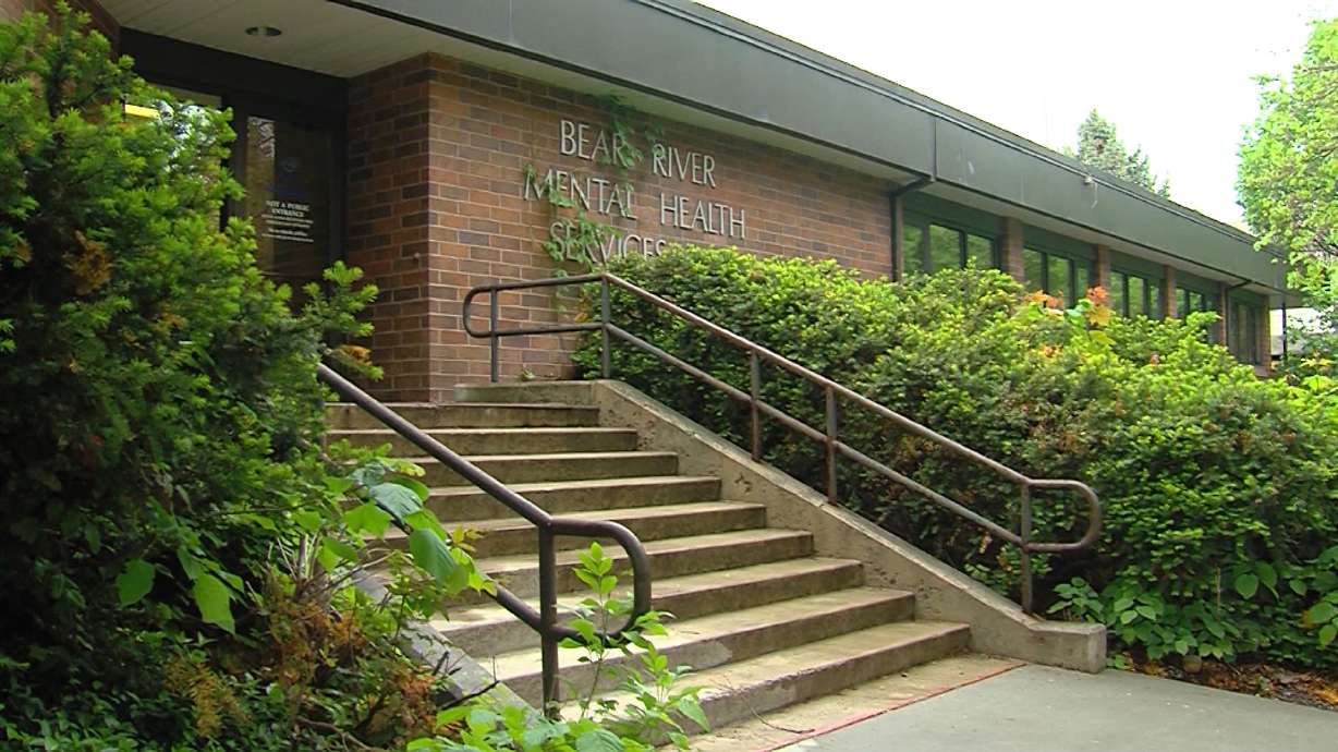 School social worker charged with rape surrenders license