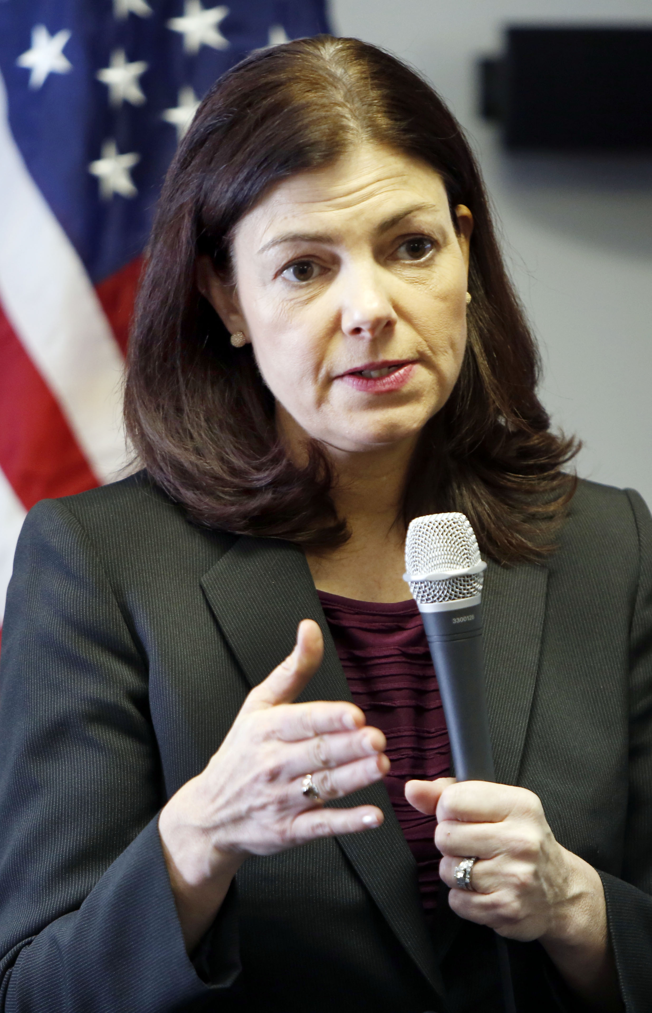 GOP committee declines to ask Guinta to resign