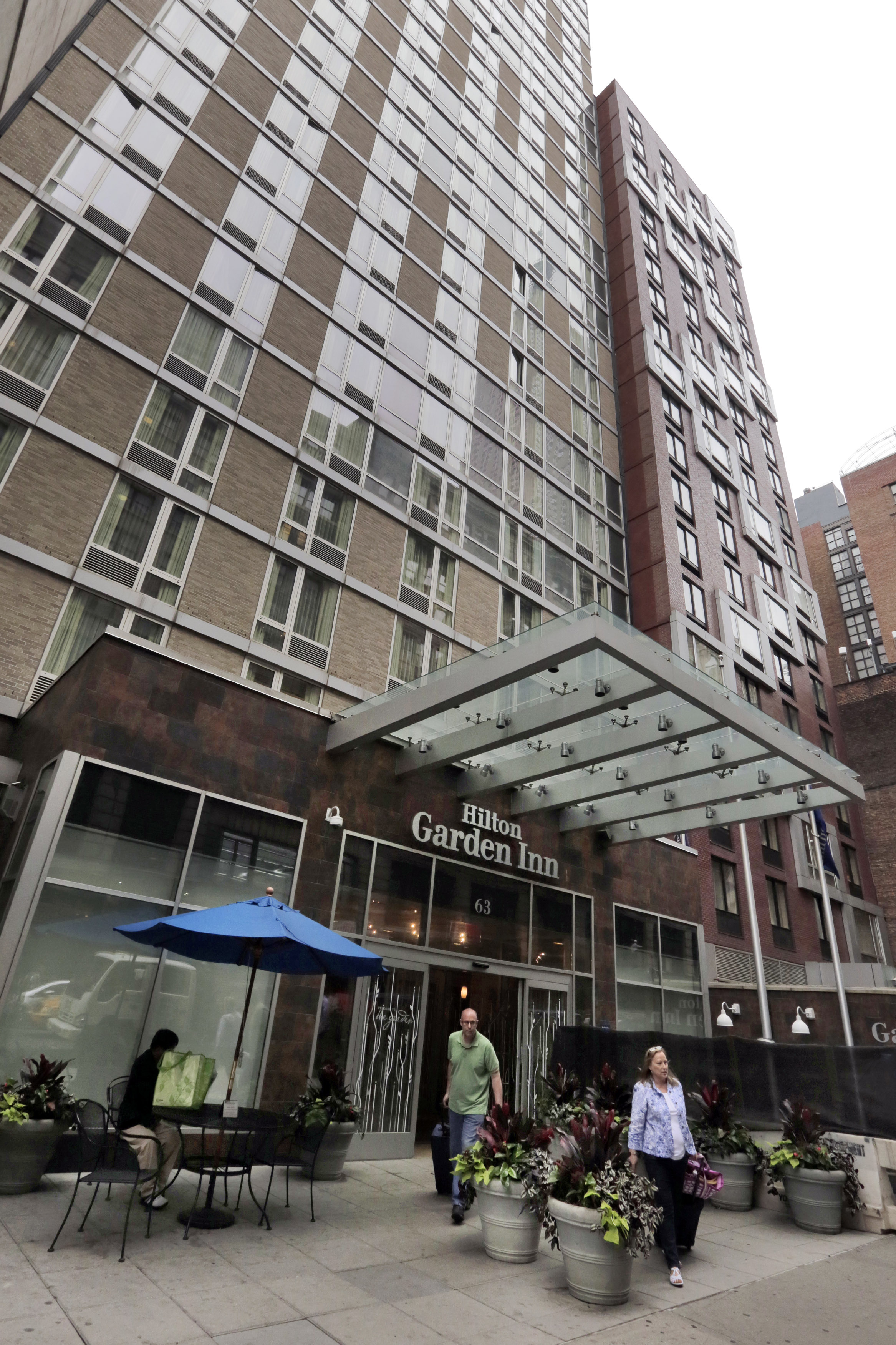 Man found dead under mattress in NYC hotel was bludgeoned