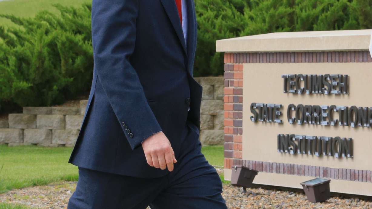 Air still smells of soot at damaged Nebraska prison