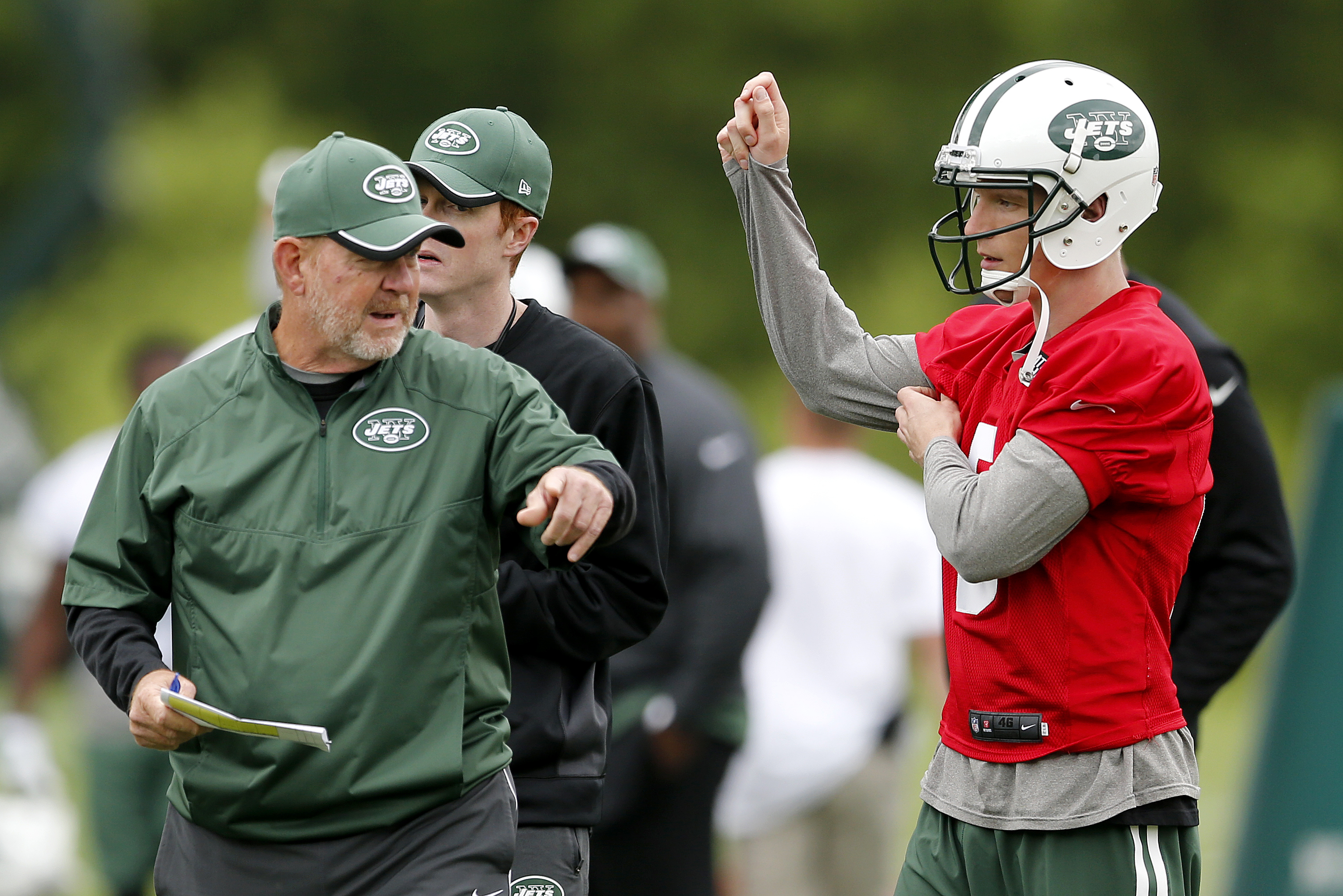No competition: Chan Gailey says Geno Smith is Jets' starter