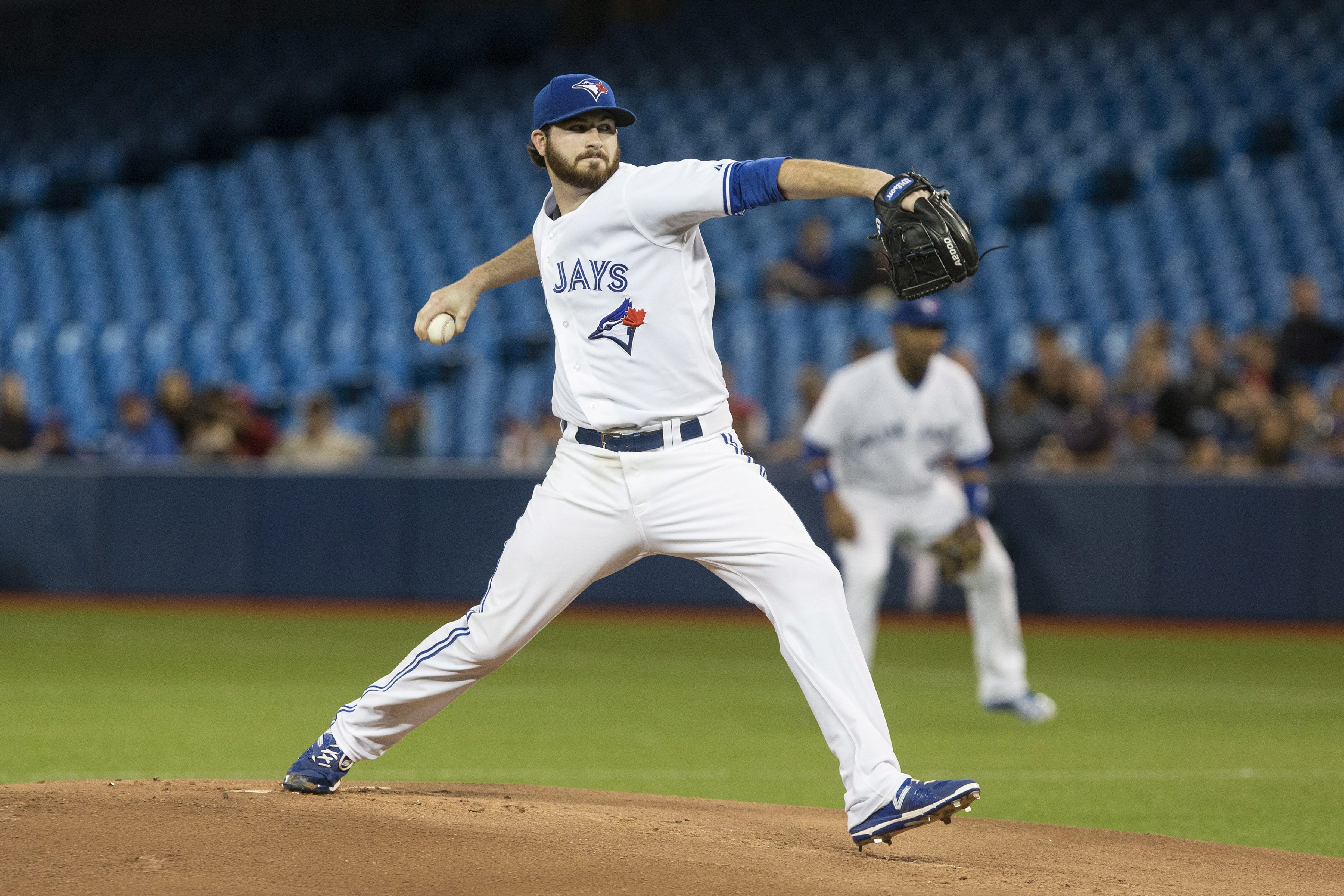 Krauss delivers big hit, Angels beat Blue Jays 4-3