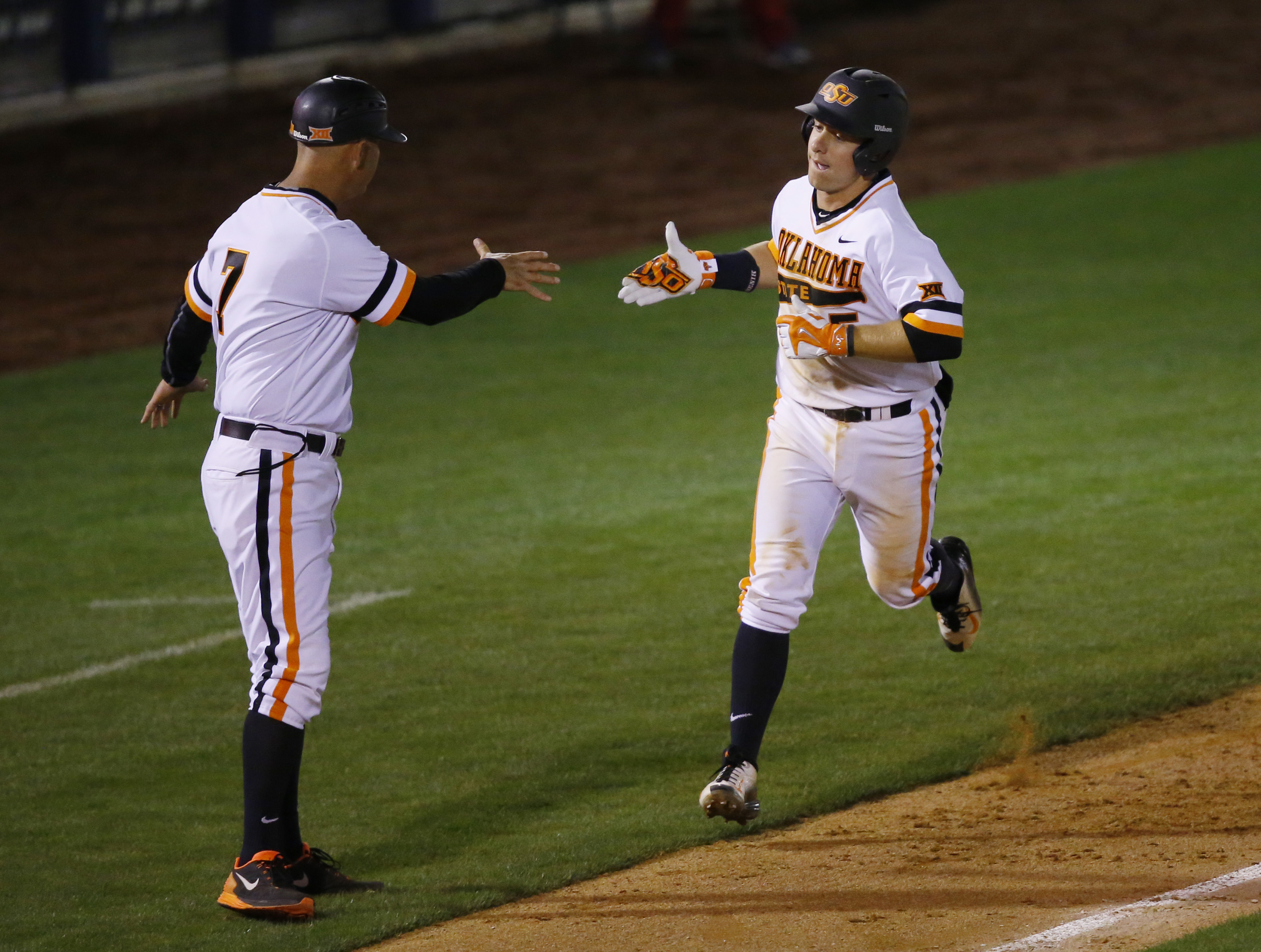 Oklahoma State beats West Virginia 3-0 in Big 12 tourney