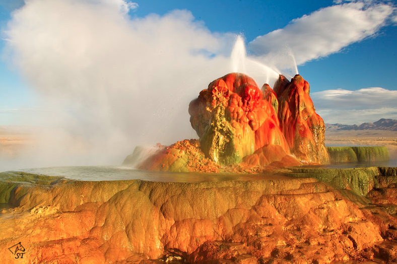 Photos: Bizarre geyser continues to grow in Nevada desert | KSL.com