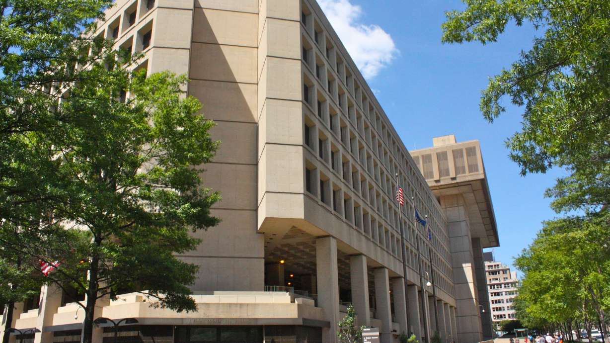 FBI chief worries ISIS could use cyberattacks against US