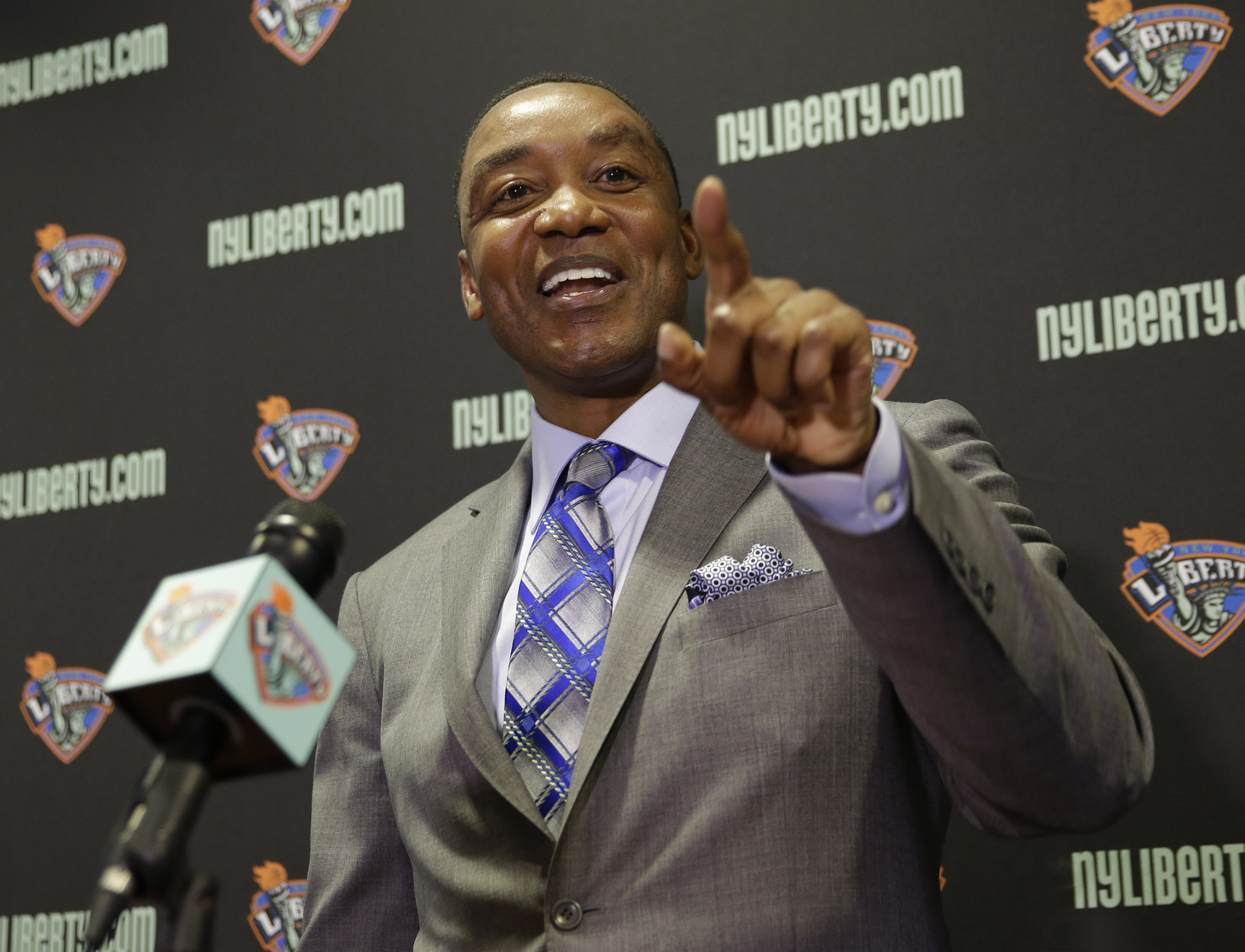 Isiah Thomas wants people to keep open mind about new job