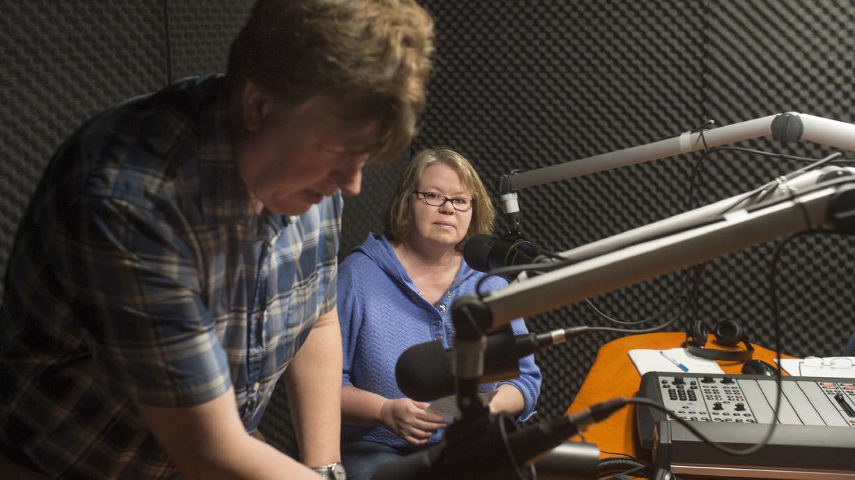 EXCHANGE: Radio show teaches English to Spanish speakers