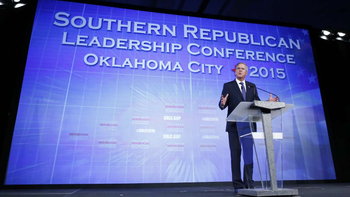 Bush, Christie rise in defense of Patriot Act