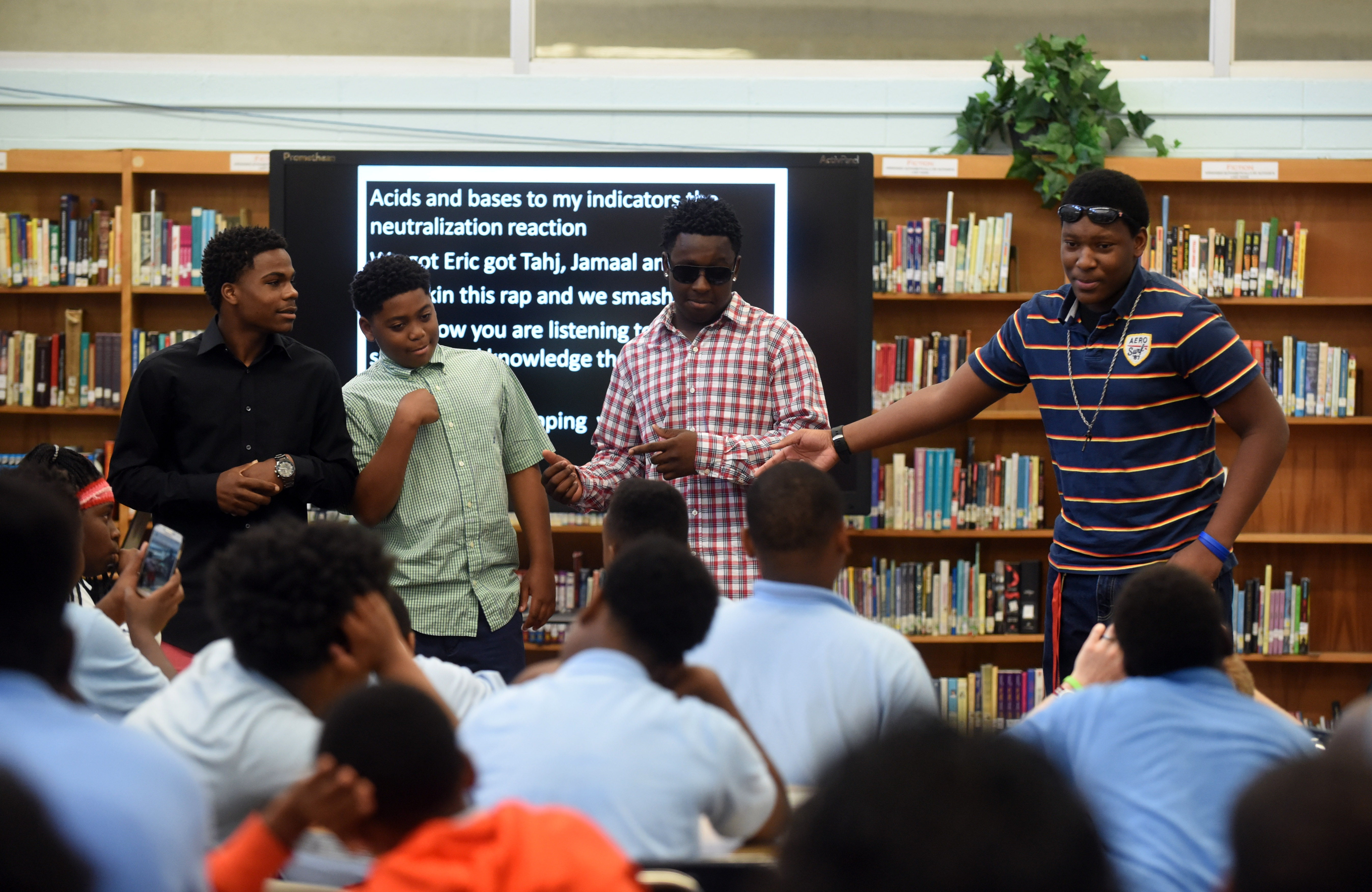 Dalewood students use hip-hop to learn STEM standards