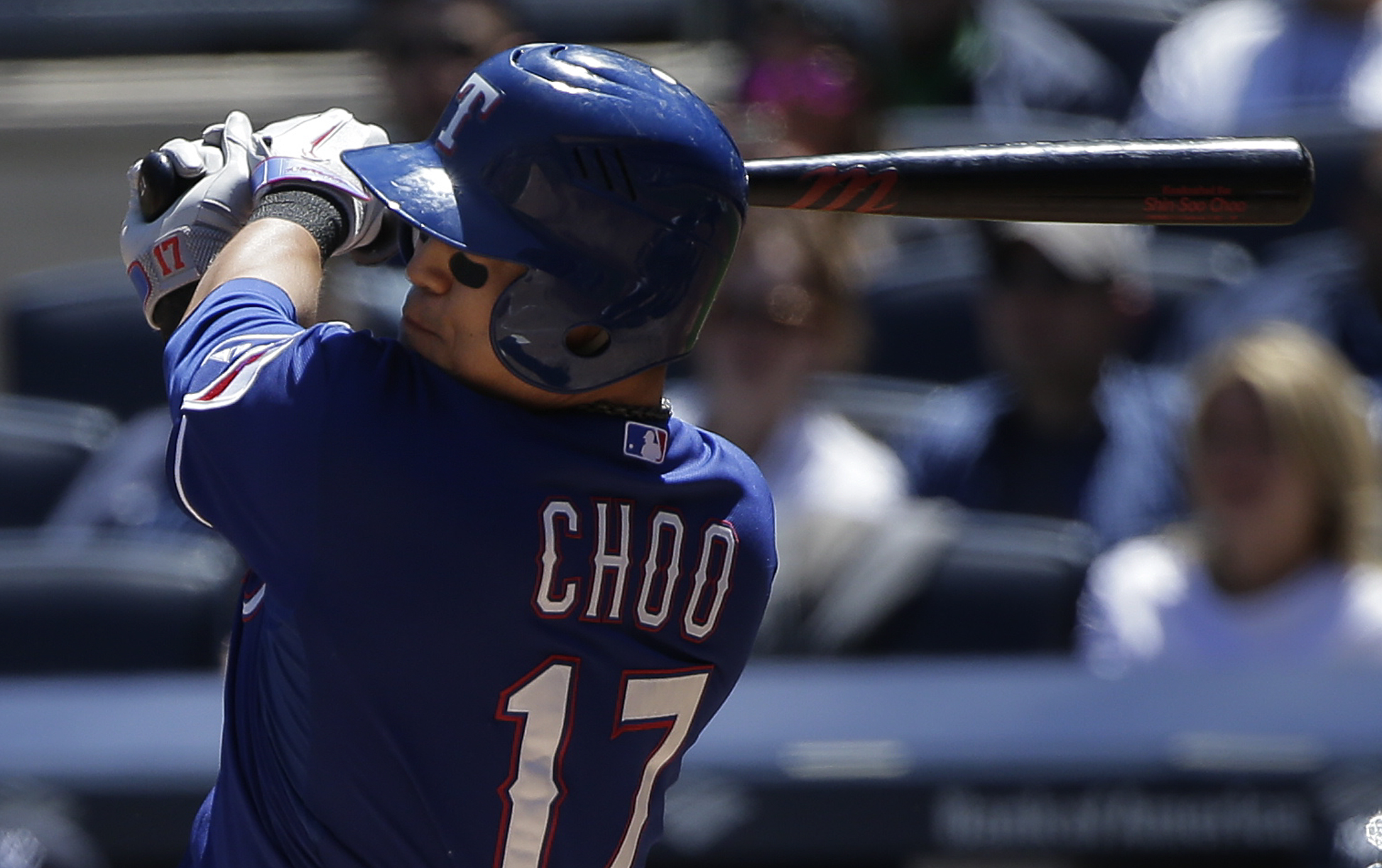 Bronx bleachers to mound: Martinez leads Rangers to 15-4 win