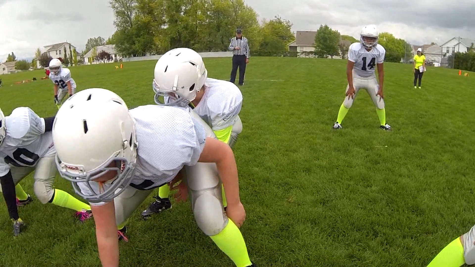 Here's what spirit, speed and grit looked like at championship games in the  Utah Girls Tackle Football League