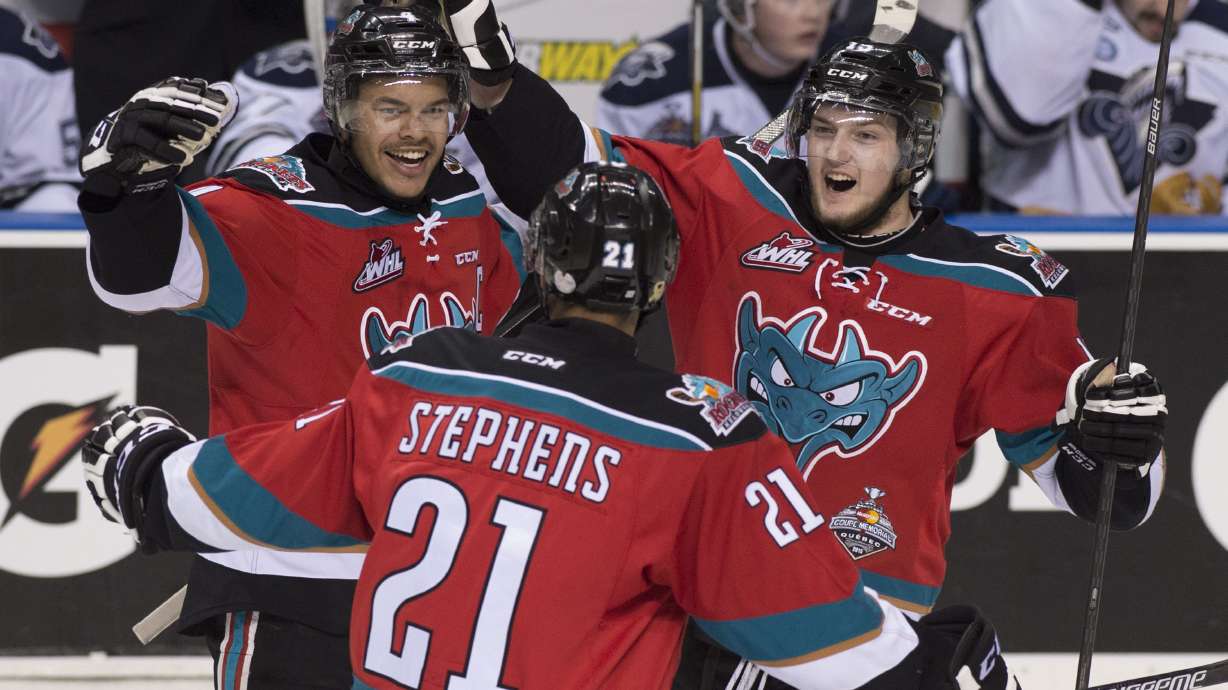 Kelowna beats Rimouski 7-3 in Memorial Cup