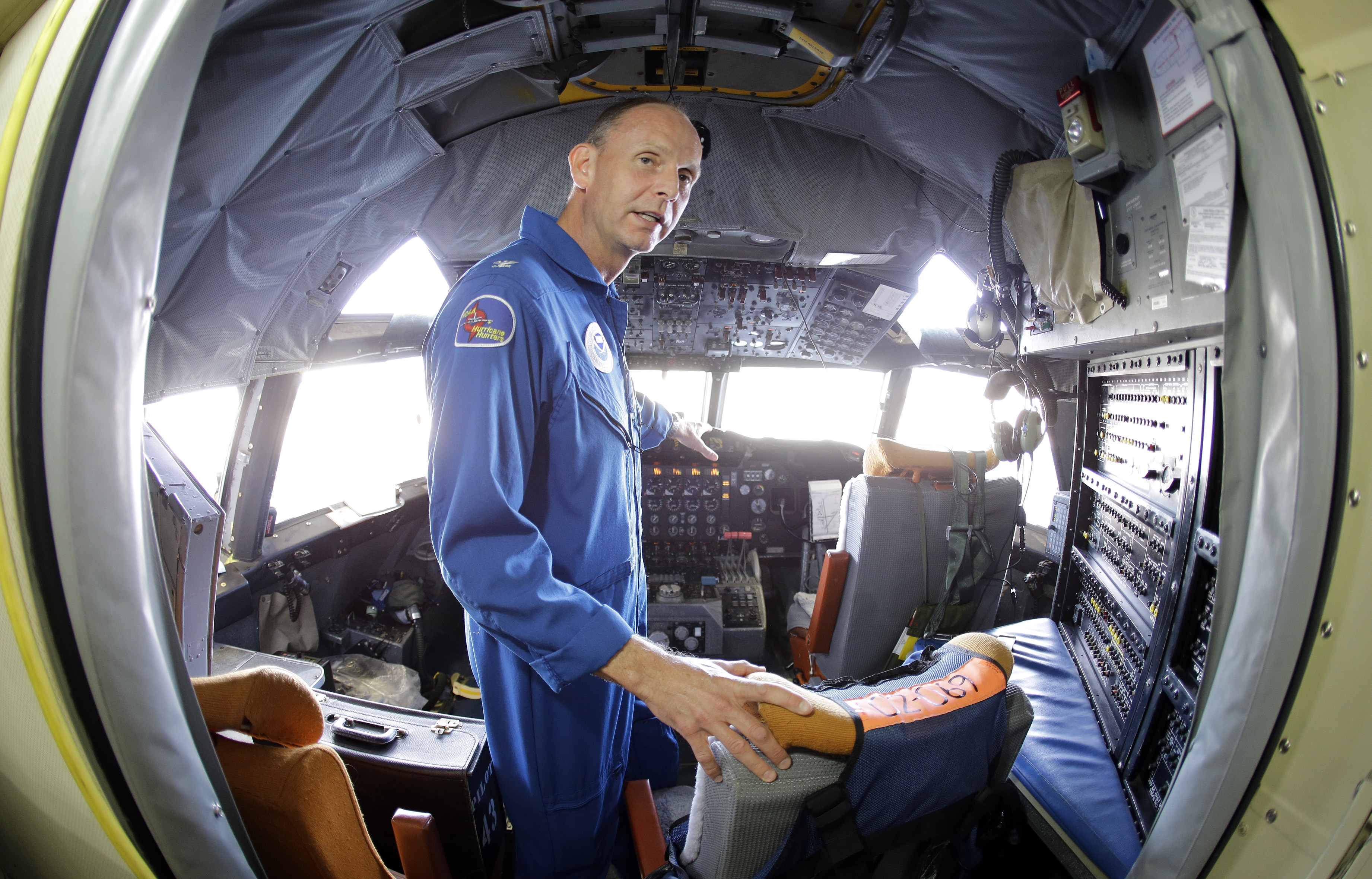 $42 million 'nose-to-tail' upgrade for 2 hurricane hunters