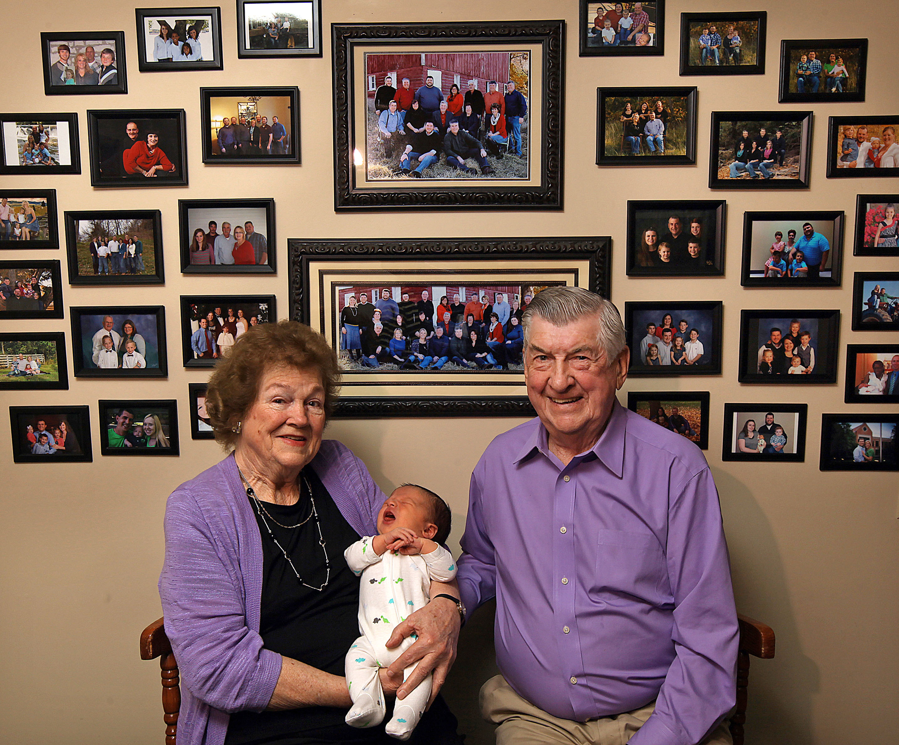 Illinois couple welcomes their 100th grandchild