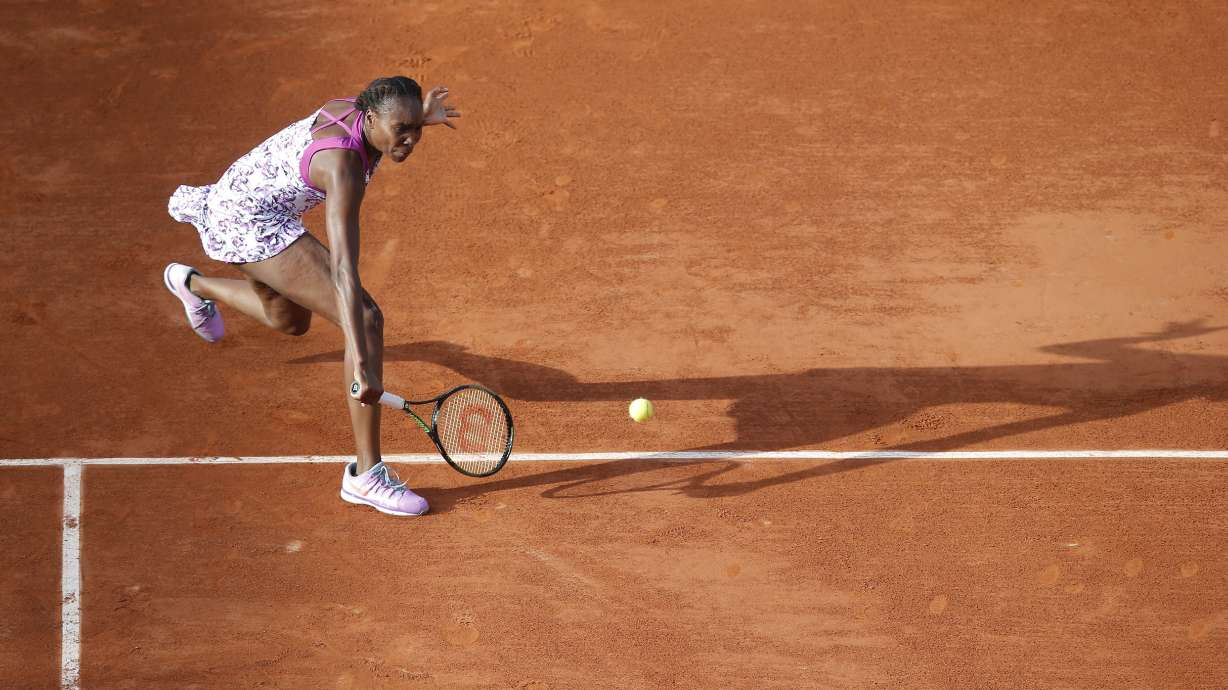 The Latest: 5 more seeds, including Halep, exit French Open