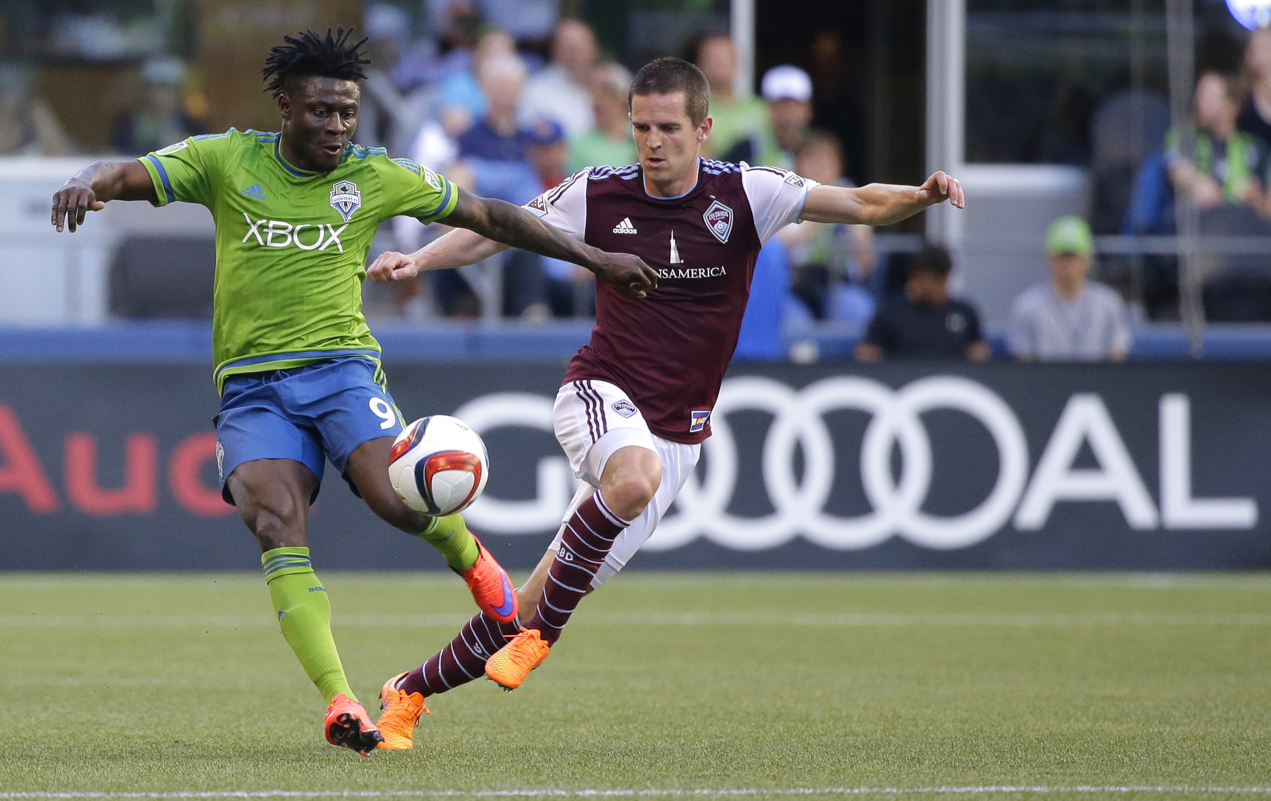 Seattle takes over top spot in West by beating Colorado 1-0
