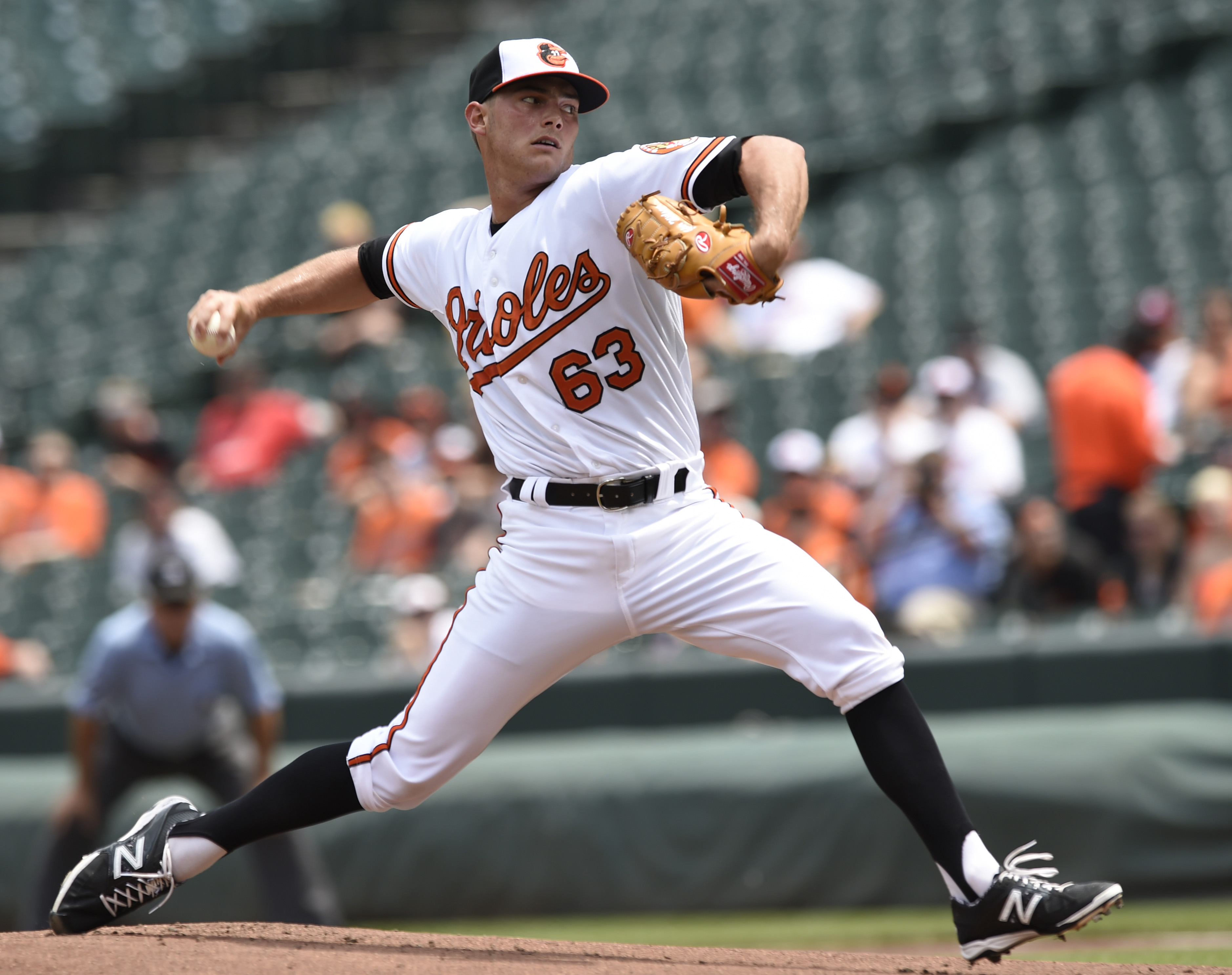 Orioles, White Sox split doubleheader caused by riots