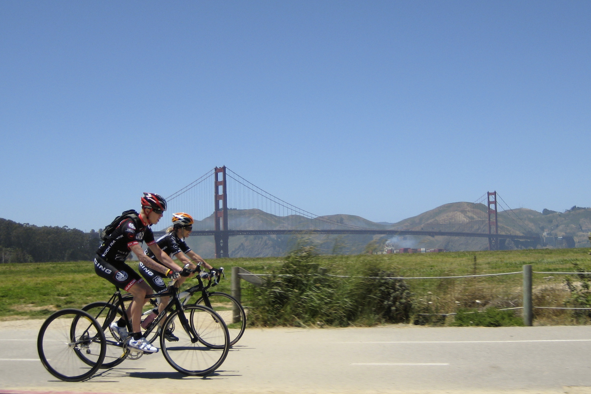 Former quadriplegic runs, walks to show others they can