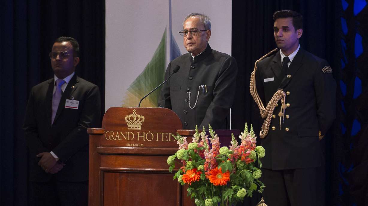 Indian president's motorcade involved in accident in Sweden