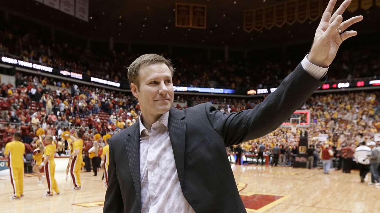 Chicago Bulls introduce Fred Hoiberg as new coach