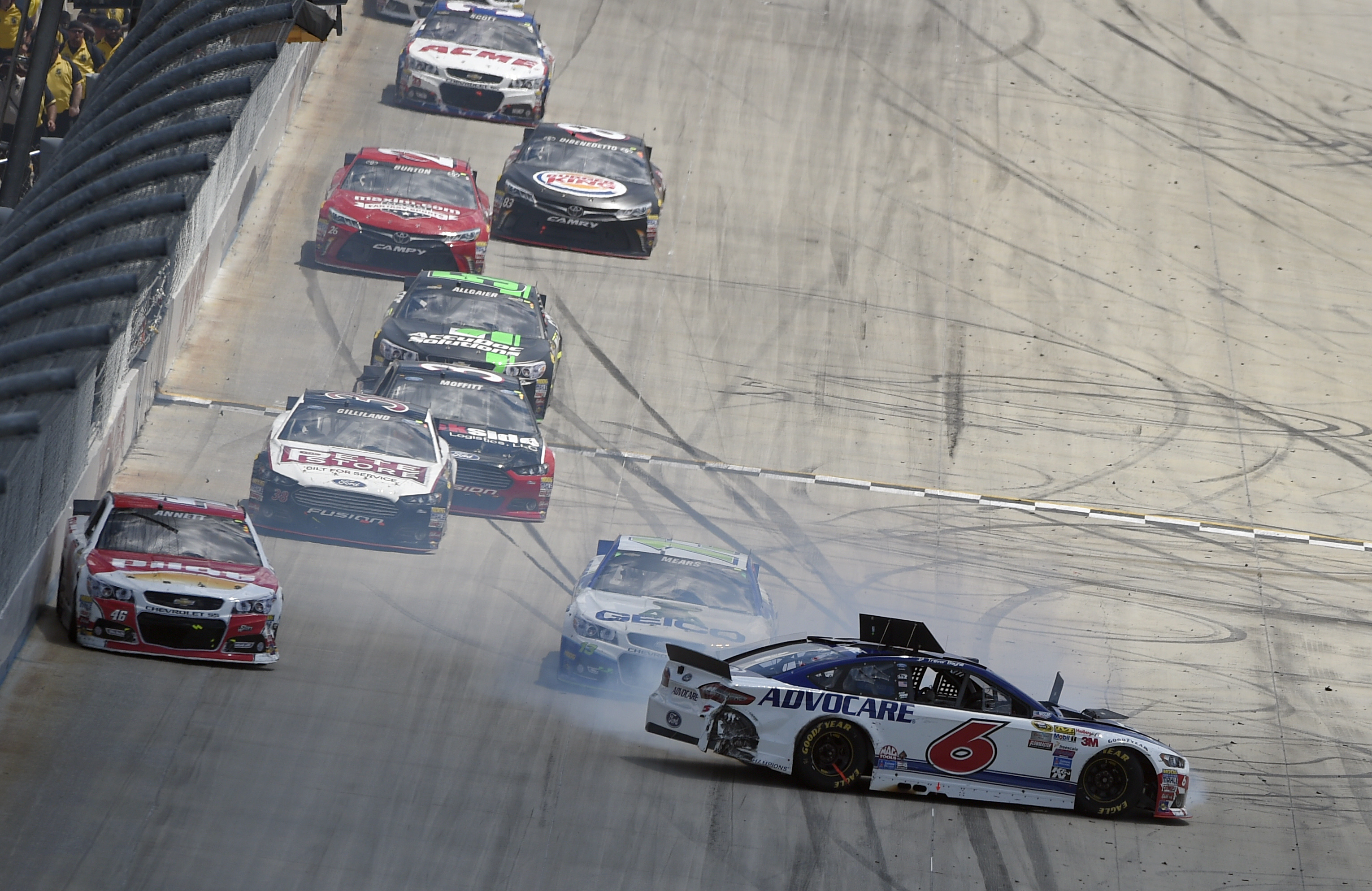 NASCAR fines Bayne, Cobb for walking on track at Dover