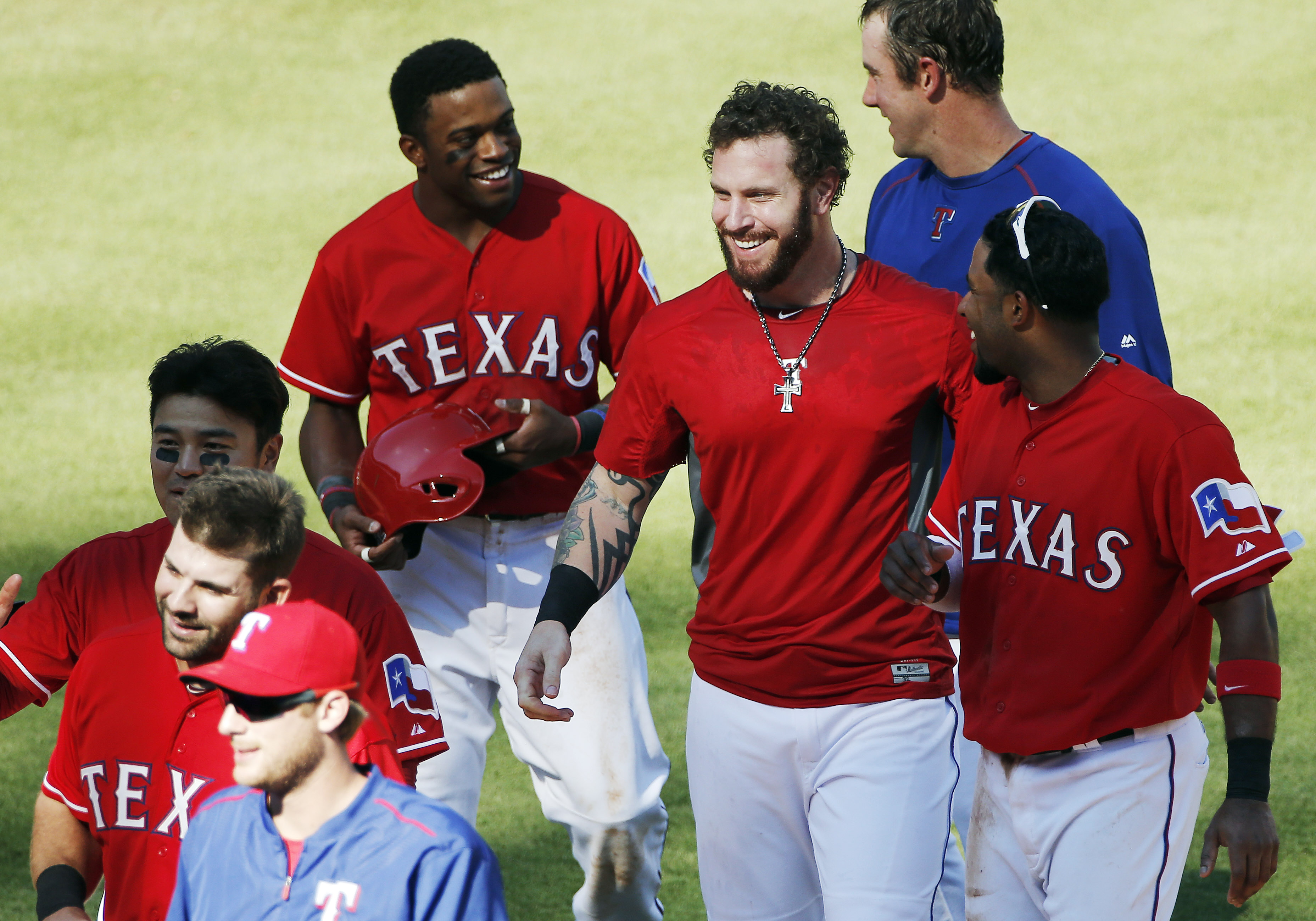 Rangers' Hamilton out 4 weeks with left hamstring strain