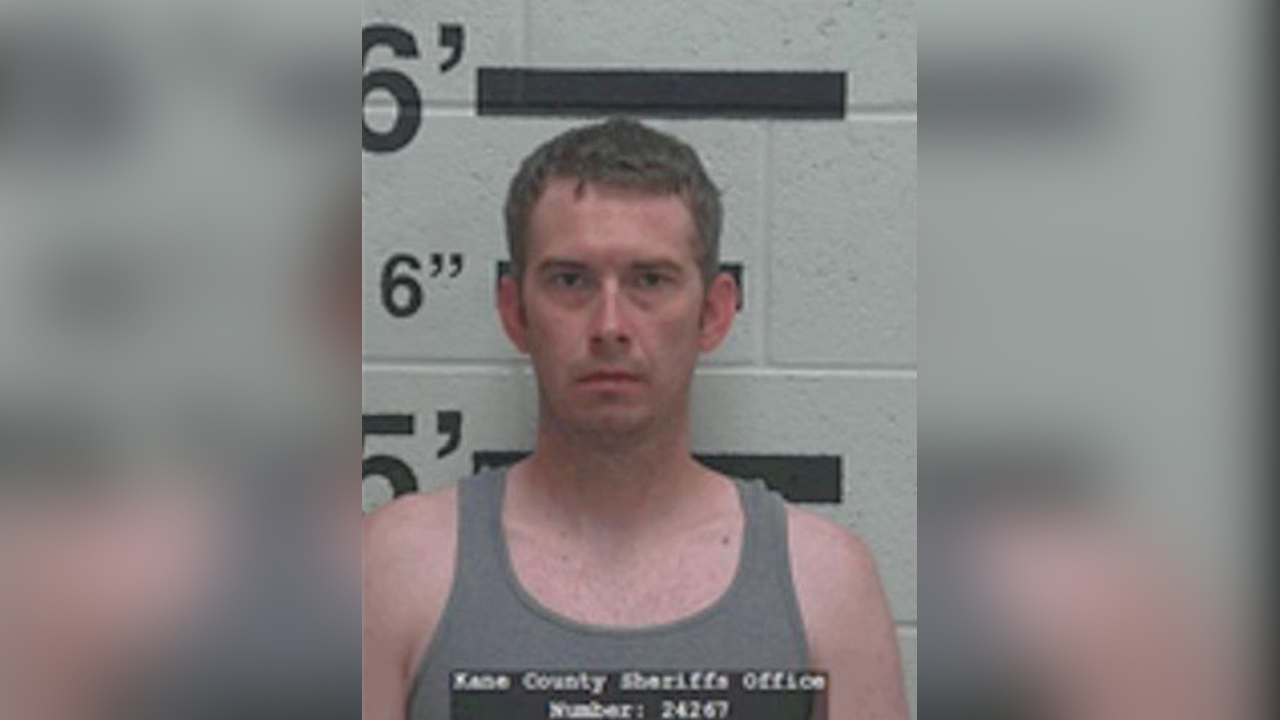 Former corrections officer pleads guilty to sexual activity with teen