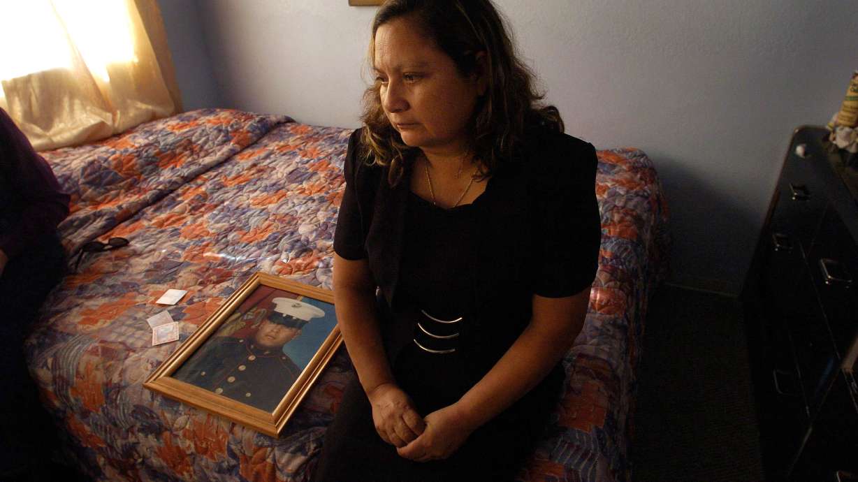 Family accepts Navy Cross after fight for Medal of Honor