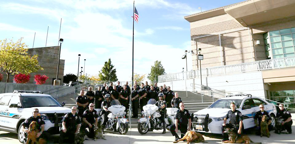 El Dpto. de Policía de West Valley crea página en español en Facebook para servir mejor a la comunidad