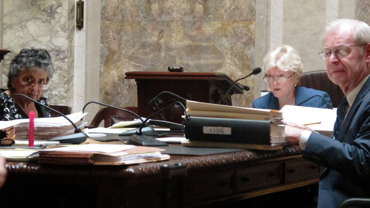 Roggensack spars with Abrahamson in public meeting