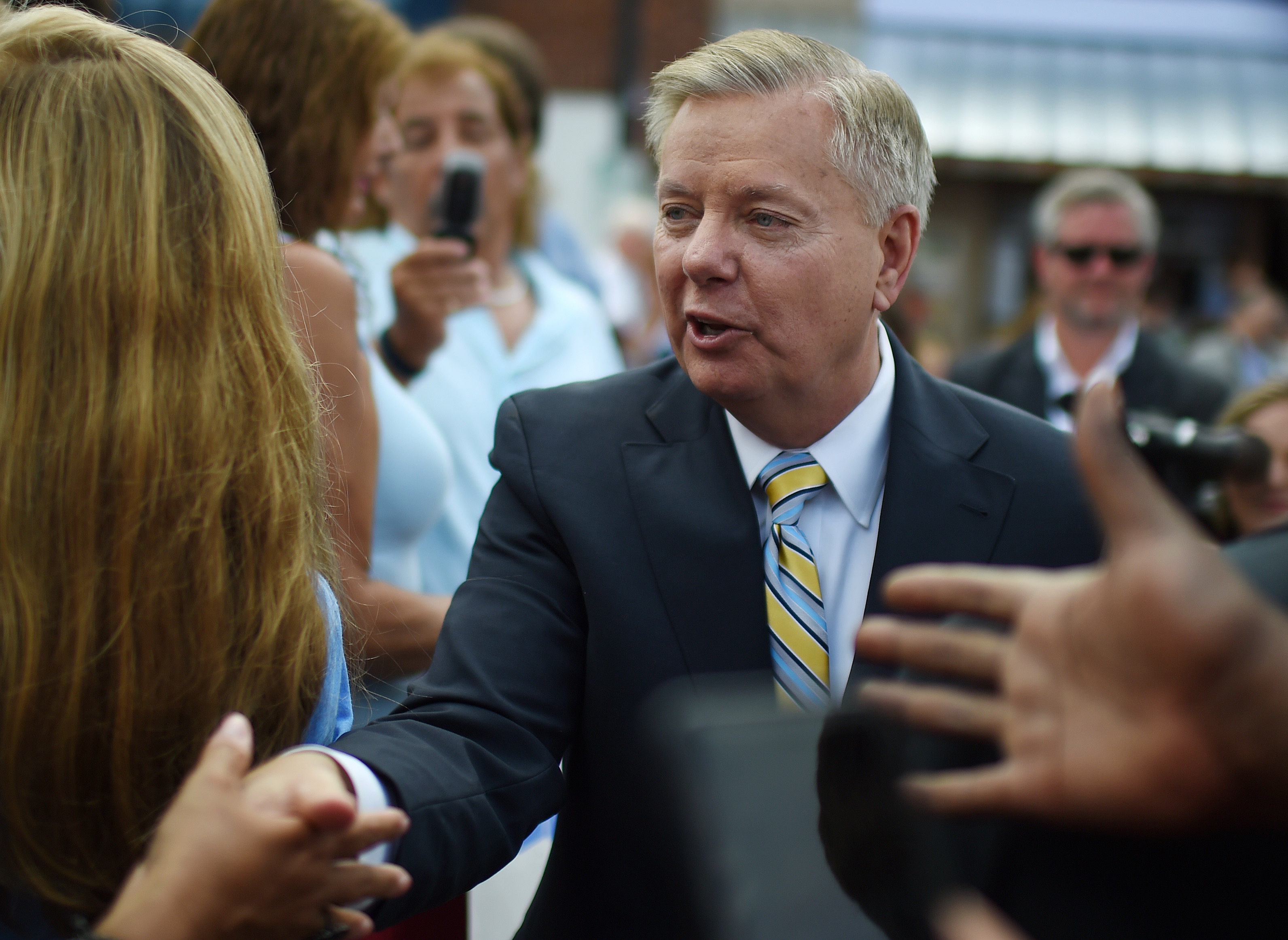 Capitol Hill Buzz: GOP Sen. Graham offers abortion bill