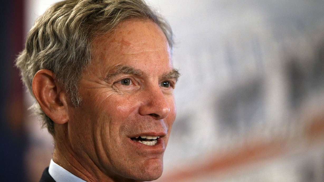 Sandy businessman files intent to sue Mayor Becker