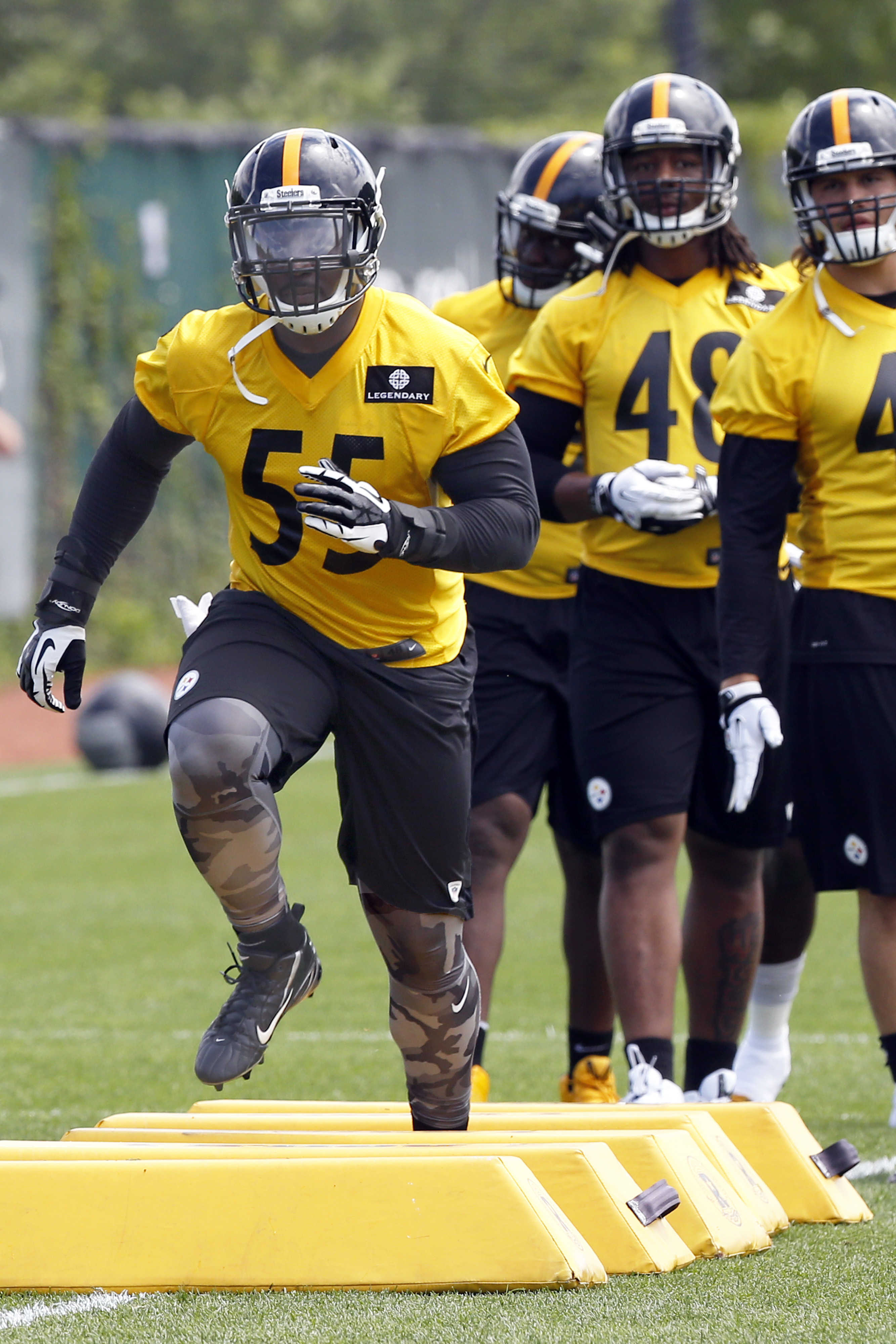 Versatile Moats finds a permanent home in Pittsburgh