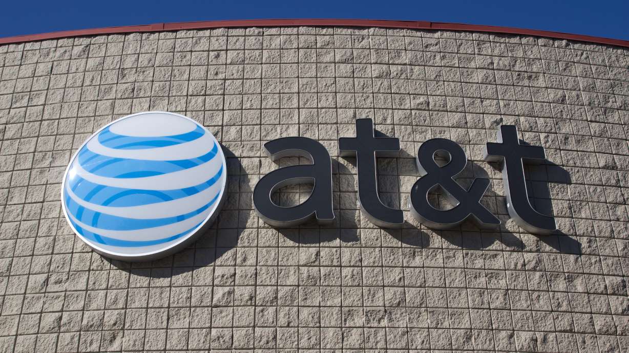 AT&T fined $100M for misleading customers about 'unlimited' data plans