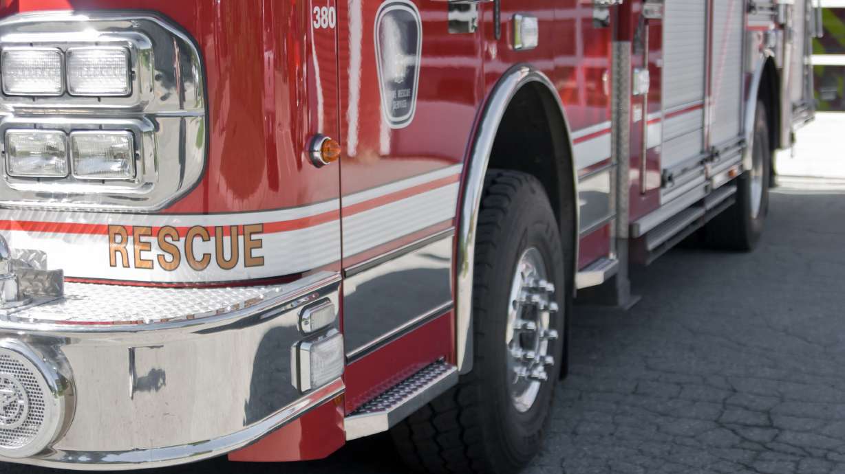 Fire chief says 1 person died in Emmett house fire
