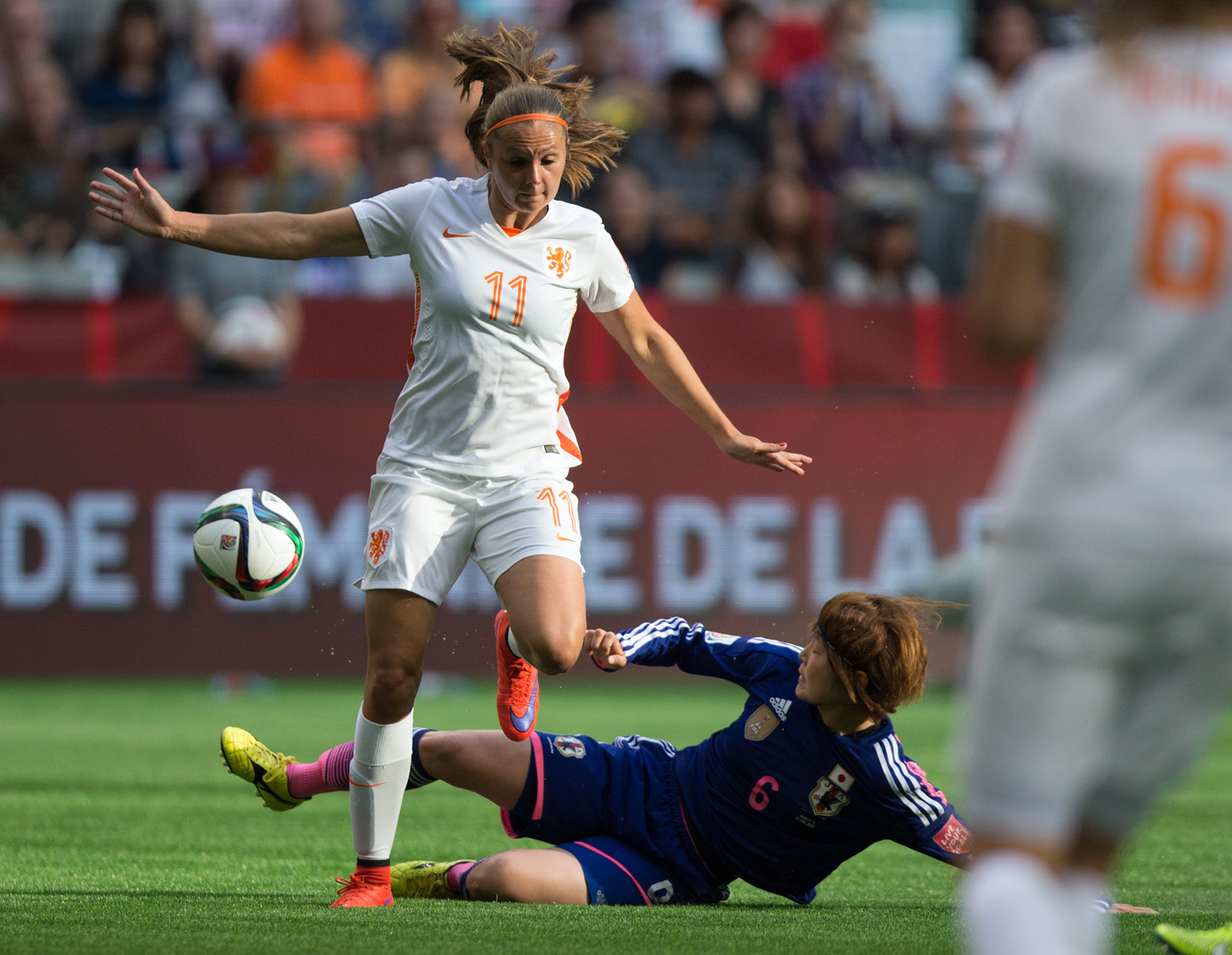 Japan beats the Netherlands to reach World Cup quarterfinal