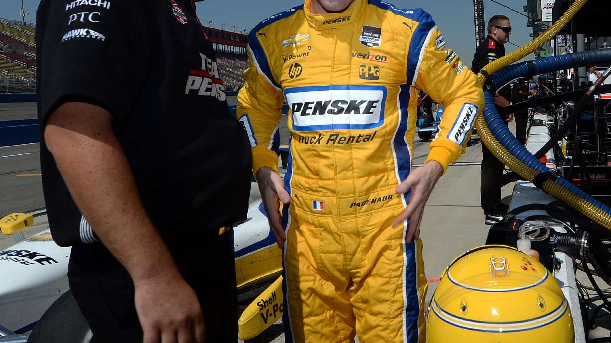 Simon Pagenaud takes IndyCar pole at Auto Club Speedway