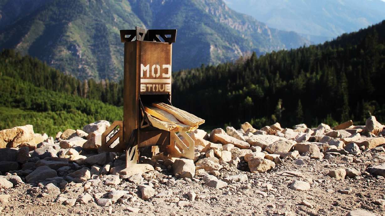 Compact modular stove created by Utahn burns variety of fuel sources
