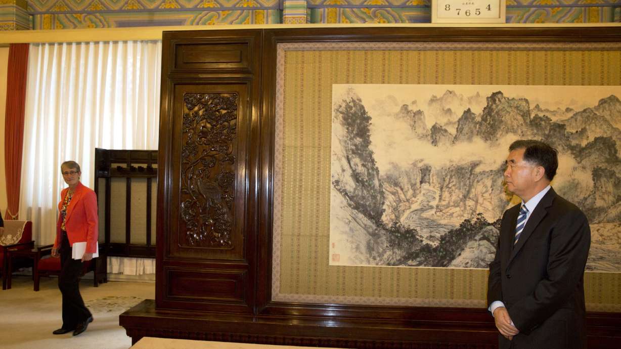 US official: China, US working to end ivory trade