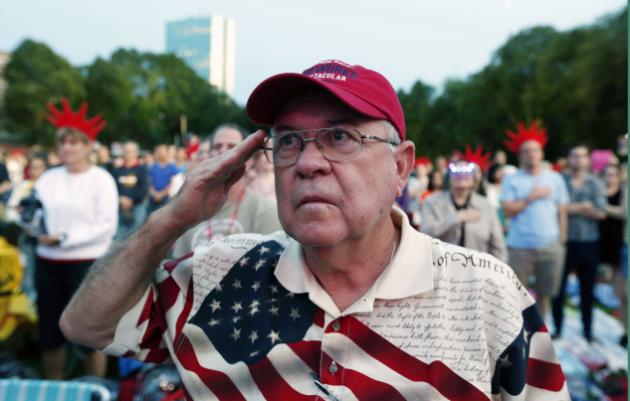 Música, comida, fiesta en el Día de la Independencia de EEUU