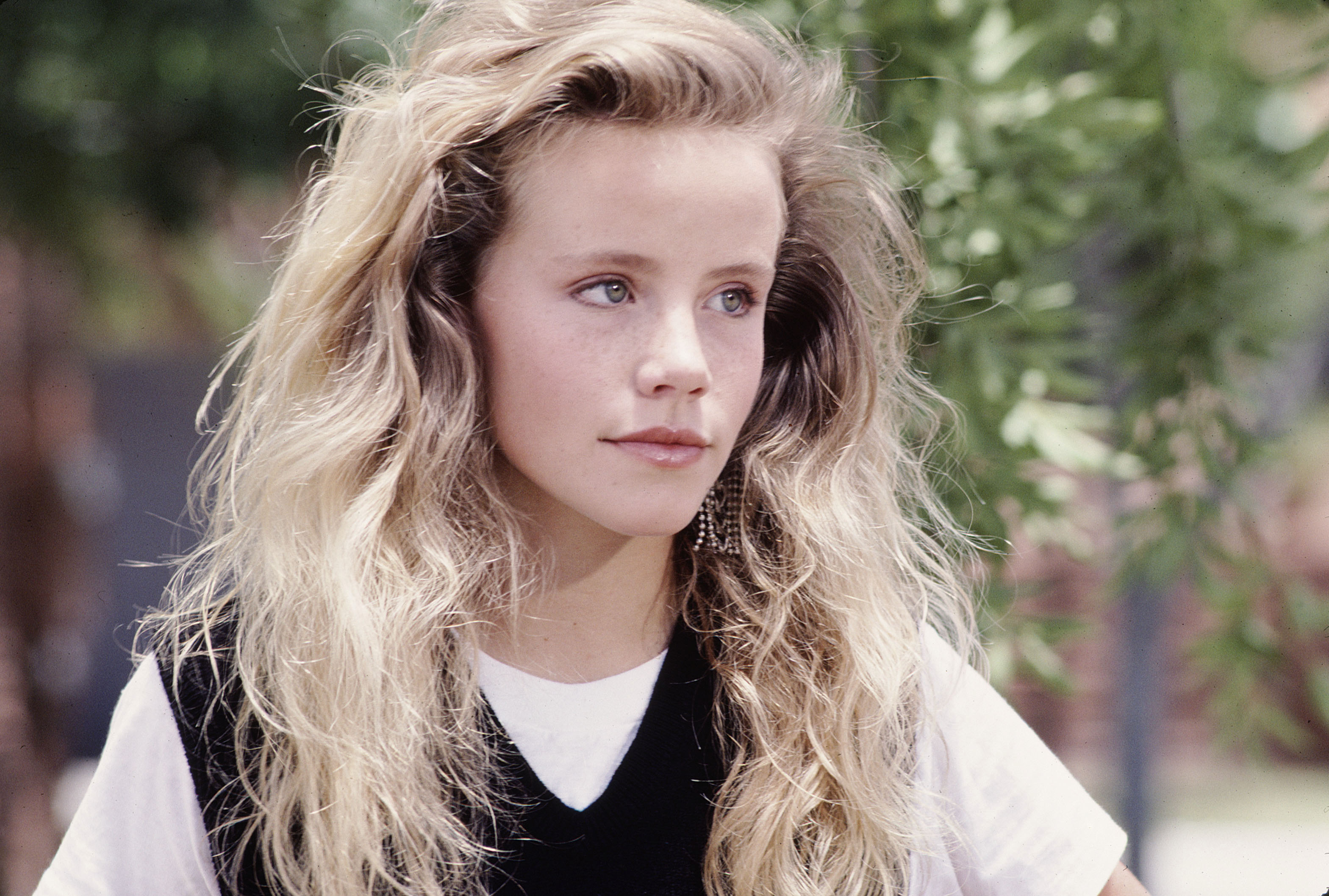 'Can't Buy Me Love' actress Amanda Peterson dies at 43
