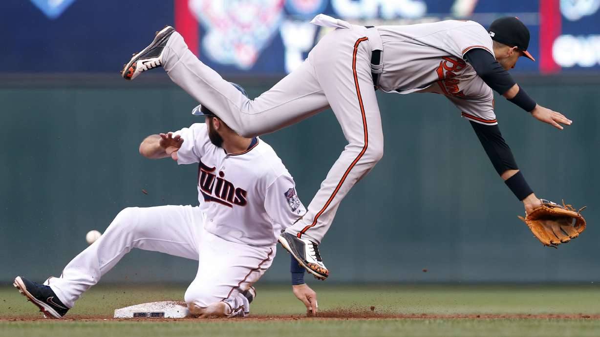 Sano powers Twins over Orioles, 8-3