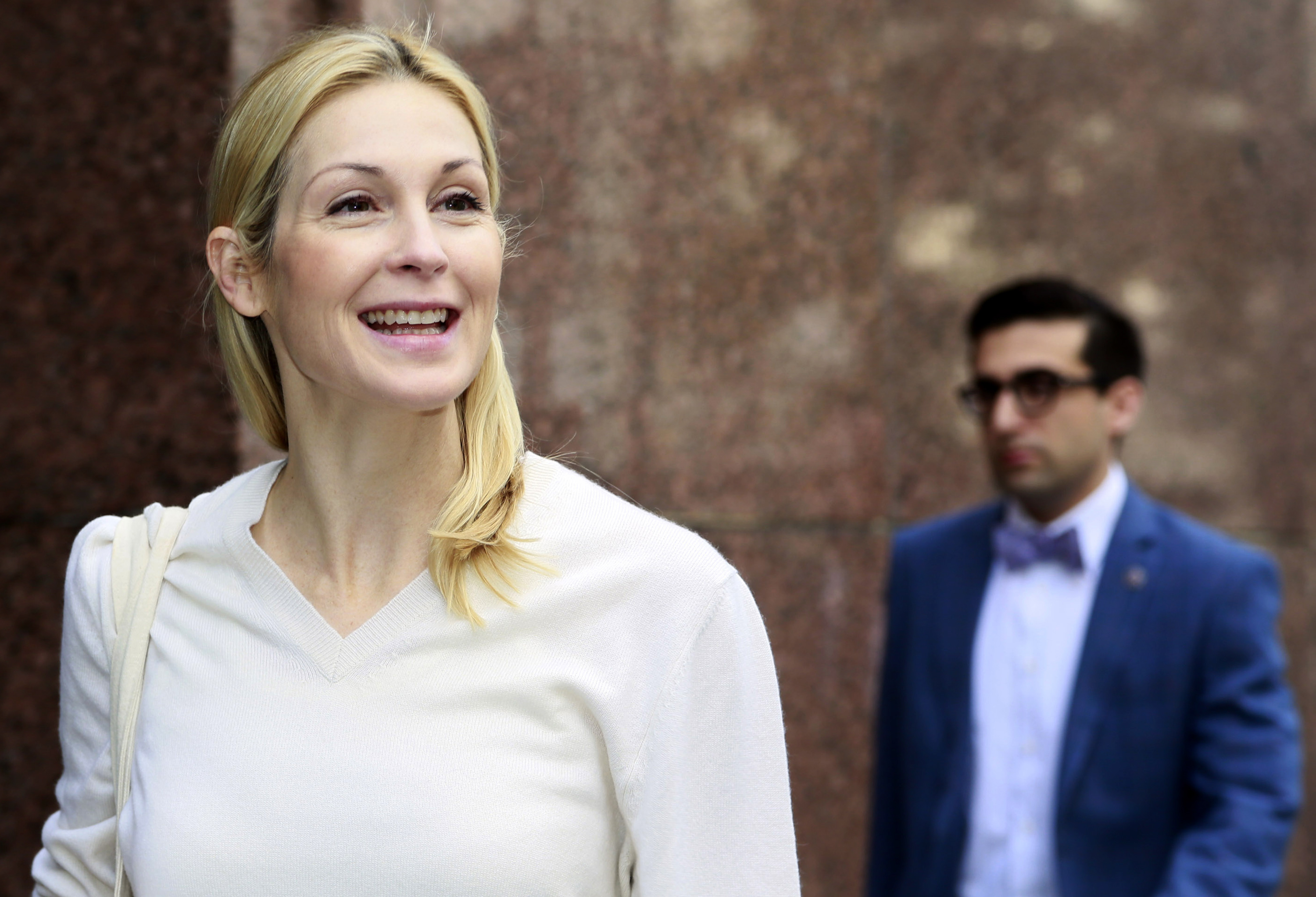 Actress Kelly Rutherford testifies at custody hearing